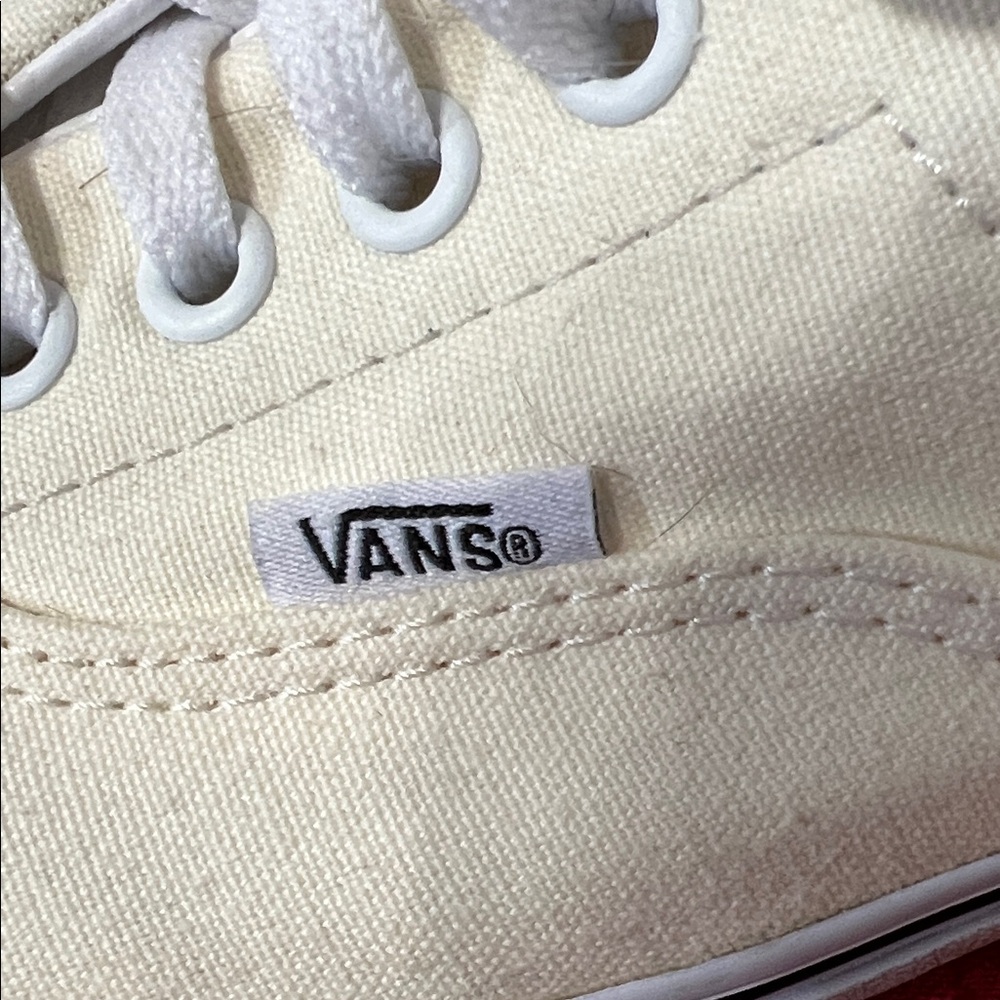 Vans Era Cream Canvas Sneakers Men’s Size 12 Classic Skate Shoes - Picture 8 of 9